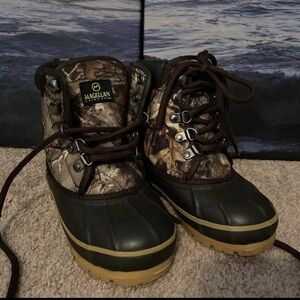 Magellan Boys Camouflage Duck Boots